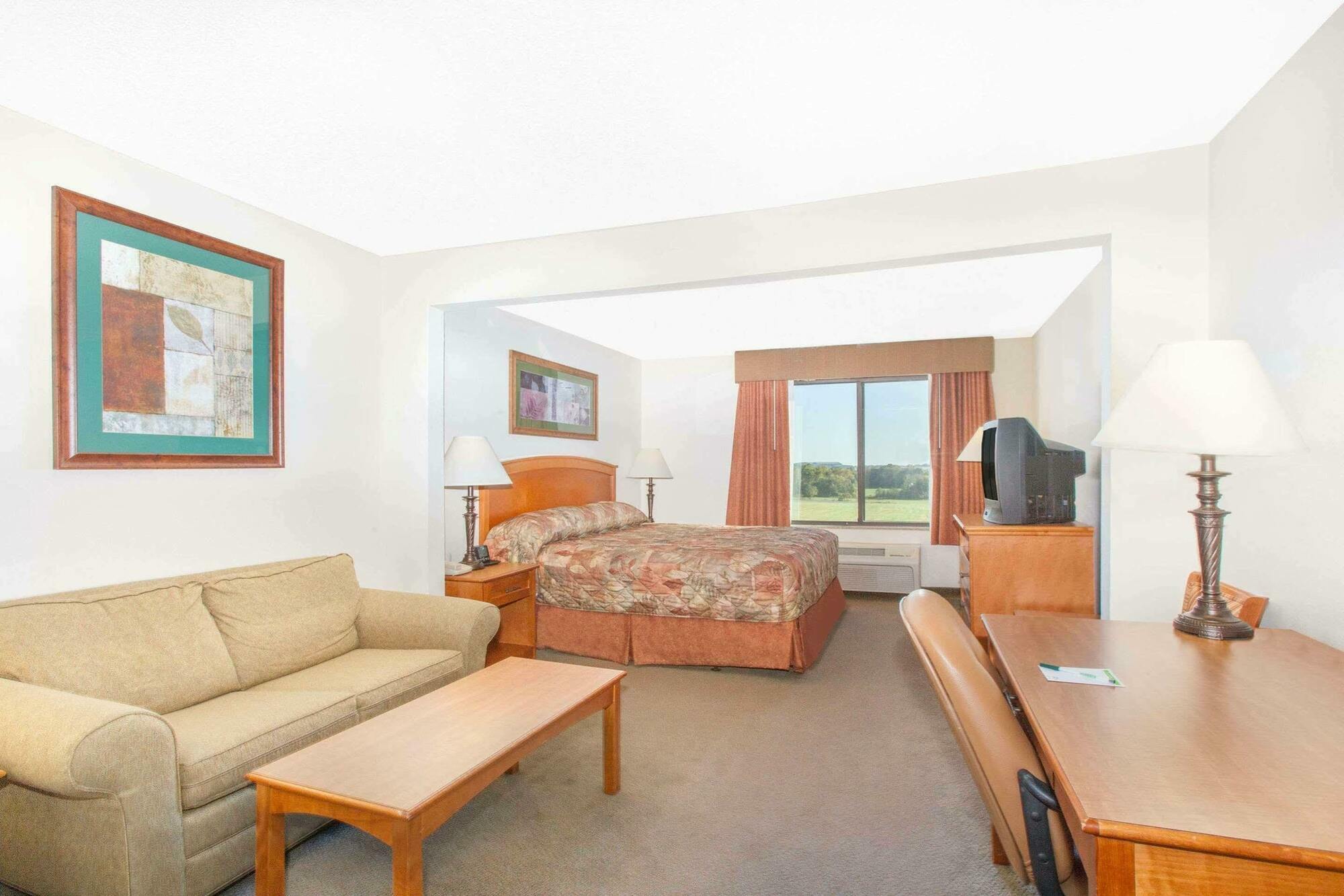 Wingate By Wyndham Bentonville Bagian luar foto