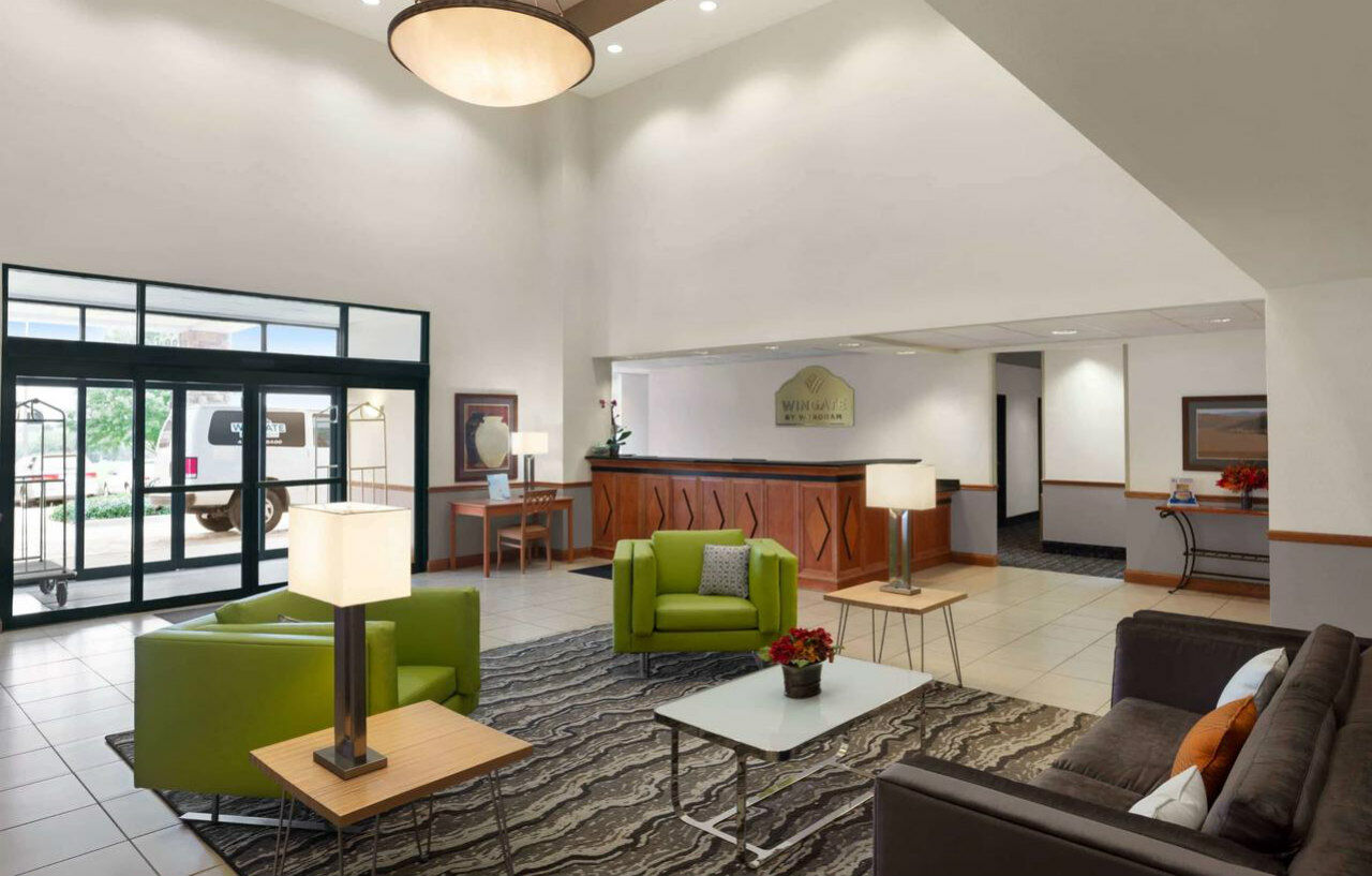 Wingate By Wyndham Bentonville Bagian luar foto